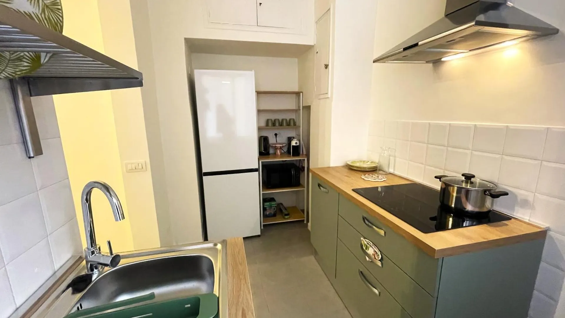 Apartment Enjoy Colosseo Rome Italy